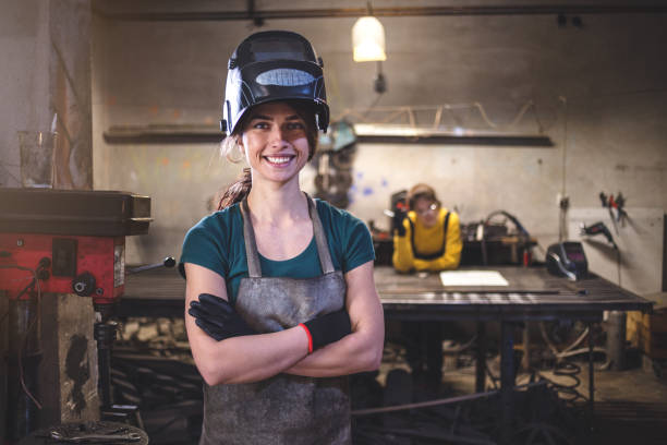  Old Jamestown, MO Welder Pros